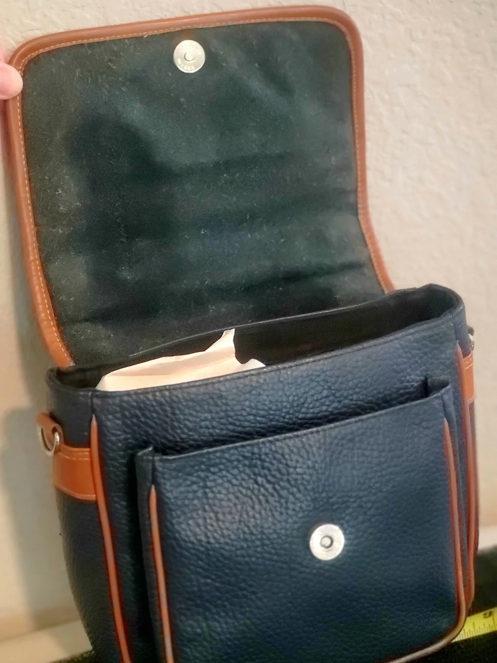 Classic Two-Tone NAVY and Tan Men’s Leather Crossbody Bag
